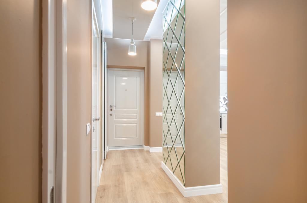 Royal Art-Deco Apartment リヴィウ エクステリア 写真